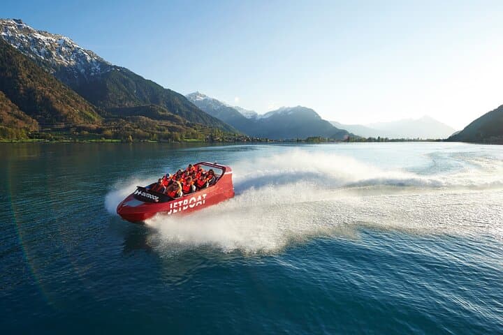 Zurich to Interlaken: Jetboat Ride on Lake Brienz Day Trip