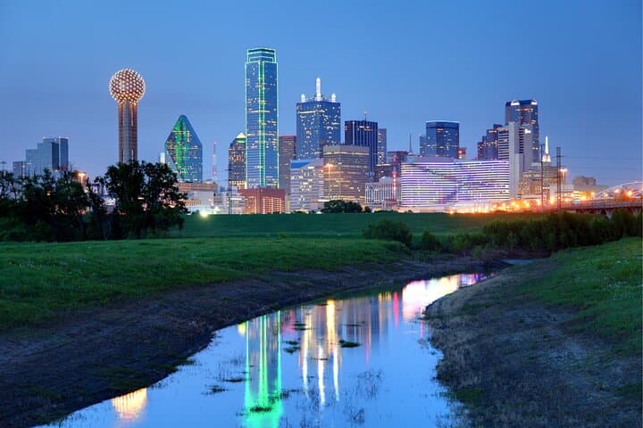 Explore Dallas: Scavenger Hunt and Highlights Self-Guided Walking Tour photo 2