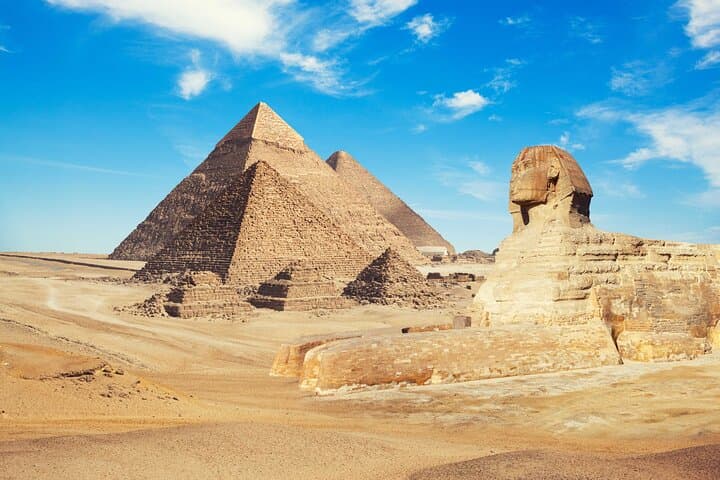 Hurghada to Cairo: Full-Day Pyramids, Sphinx & Egyptian Museum Adventure