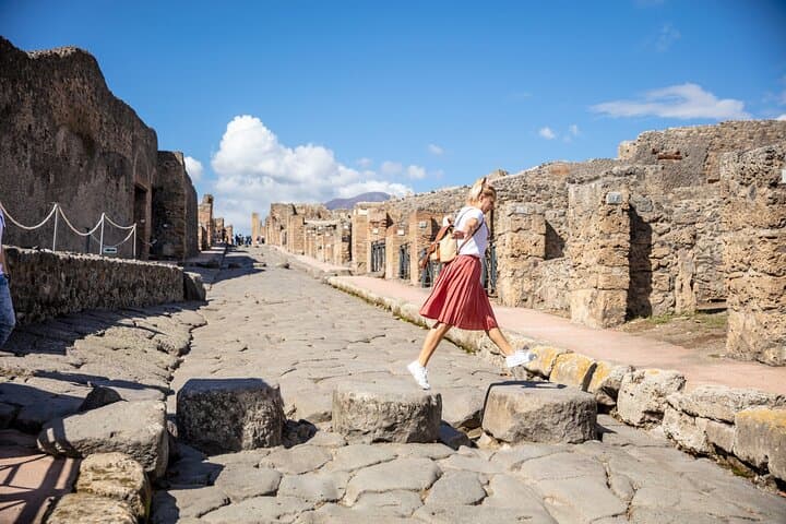 Capri, Sorrento & Pompeii: Private Day Tour from Sorrento