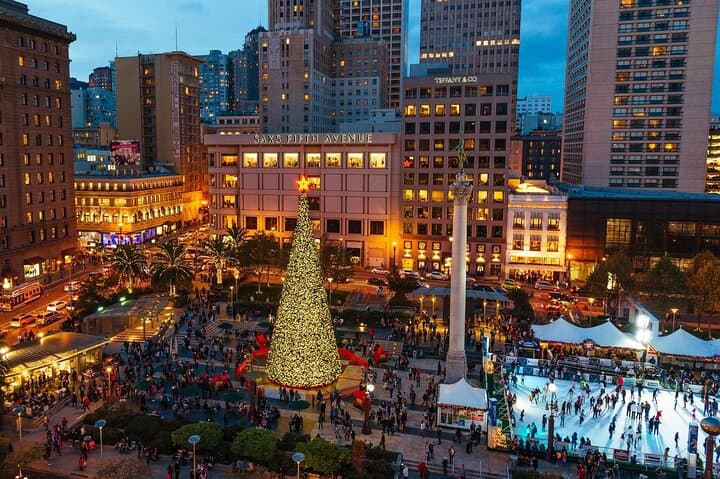 San Francisco Holiday Lights Tour with Ghirardelli Hot Chocolate photo 2