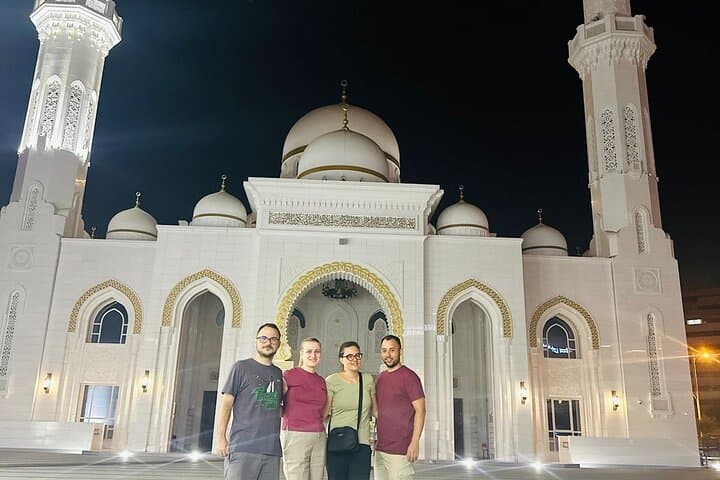 Dubai Night Stopover: 2-Hour Layover City Tour with Airport Transfers photo 3
