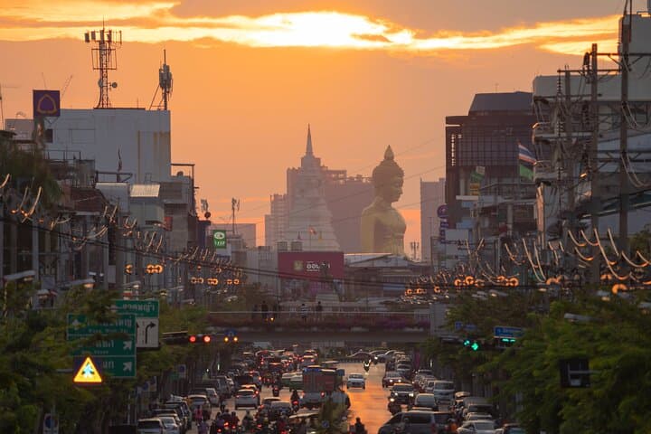 Bangkok Hidden Treasures: Self-Guided Urban Walking Tour