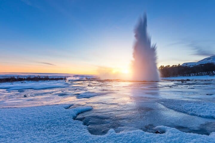 Golden Circle Private Day Tour from Reykjavik: Thingvellir, Geysir, Gullfoss & Kerid photo 4