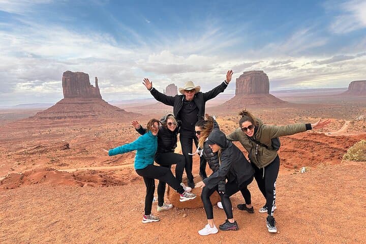 3-Day Antelope Canyon, Monument Valley & Horseshoe Bend Tour from Las Vegas photo 3