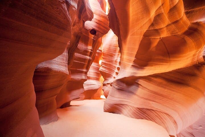 3-Day Antelope Canyon, Monument Valley & Horseshoe Bend Tour from Las Vegas photo 5