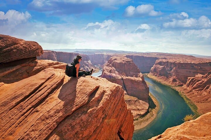3-Day Antelope Canyon, Monument Valley & Horseshoe Bend Tour from Las Vegas