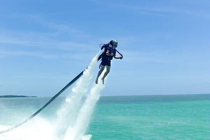 Fly a Jetpack Over Palm Jumeirah: Dubai Water Jetpack Experience photo 4