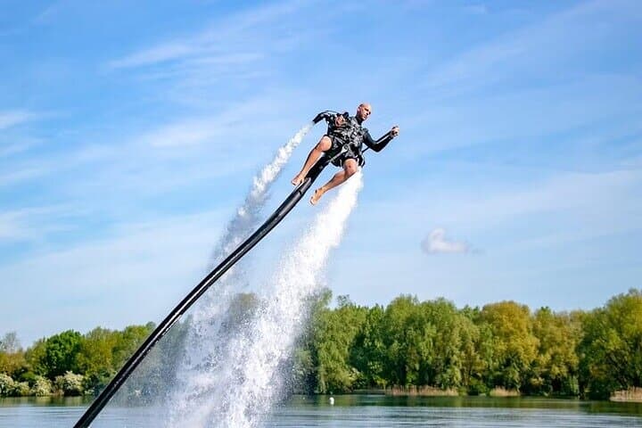 Fly a Jetpack Over Palm Jumeirah: Dubai Water Jetpack Experience photo 6