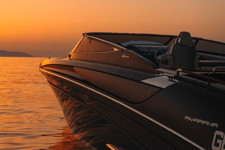 Sunset Riva 44 Champagne Cruise Around Capri's Faraglioni photo 5