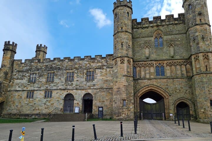 1066 Battle of Hastings Guided Tour: Walk the Battlefield with a Local Historian