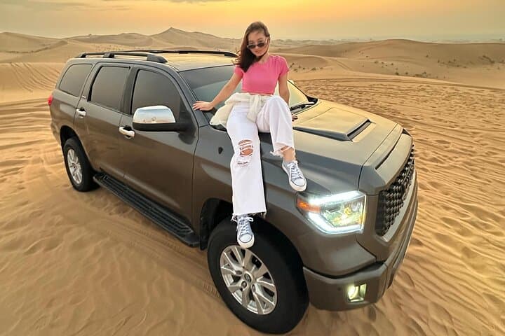 Dubai Private 4x4 Desert Safari with Dinner — Dune Bashing & Bedouin Camp Experience
