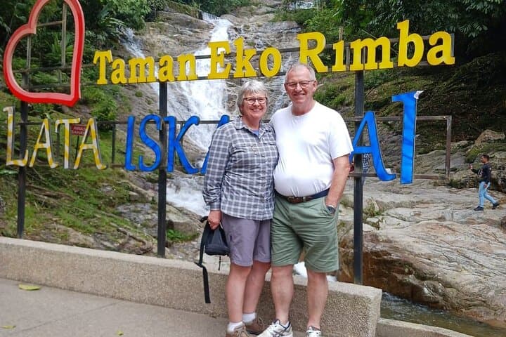 Cameron Highlands Private Day Tour from Ipoh: Tea Plantations, Strawberry Farms & Markets photo 4