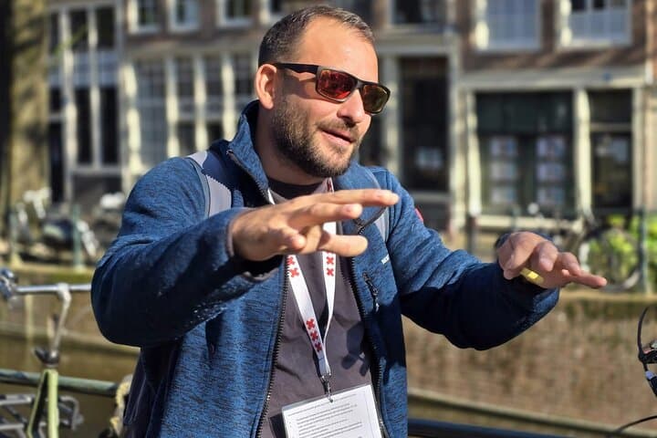 Liberal Amsterdam: Walk the Human Side of the City (Small Groups) photo 3