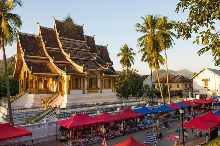 Private Luang Prabang City Tour: Full-Day Cultural & Sunrise Alms Experience photo 2