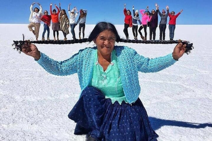 One-Day Salar de Uyuni Private Tour: Incahuasi, Train Cemetery & Sunset Experience photo 5