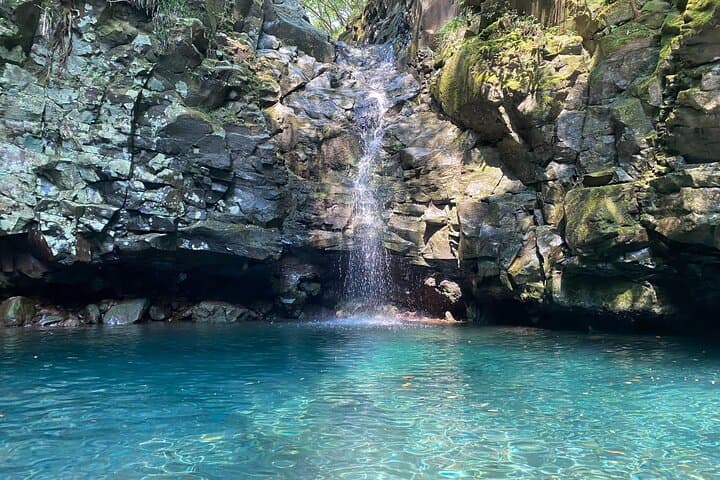 Advanced Canyoning Near Mt. Fuji: Lava Gorge Adventure in Shizuoka photo 3