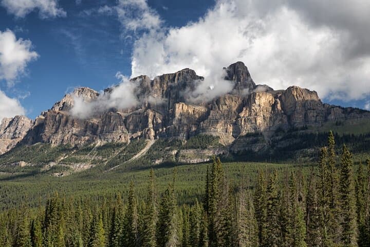 Epic Banff Day Tour: Lake Louise, Moraine, Peyto & Icefields Parkway in One Day photo 2