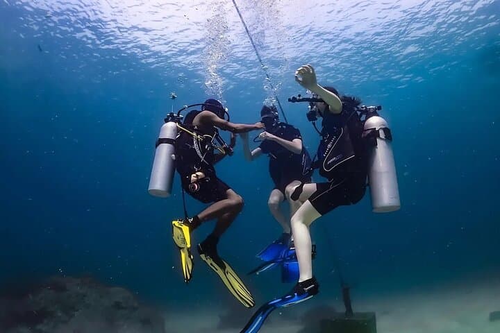 Full-Day Racha Yai Scuba Diving from Phuket — Beginner Open-Water Course photo 4