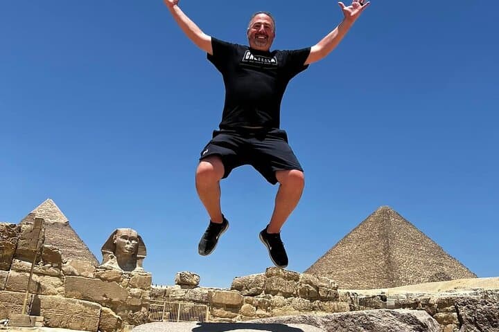 Private Giza Pyramids & Sphinx Tour with Egyptologist — Skip-the-Line Luxury Experience photo 3