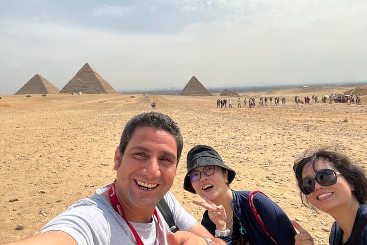 Private Giza Pyramids & Sphinx Tour with Egyptologist — Skip-the-Line Luxury Experience photo 5