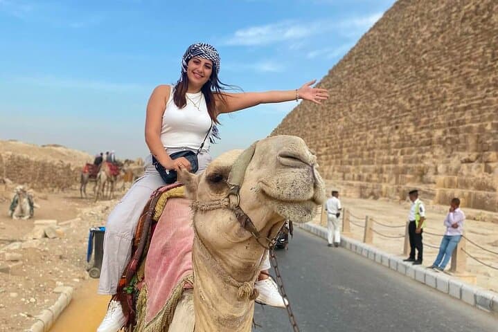 Giza, Saqqara & Memphis Full-Day Pyramids and Sphinx Tour with Lunch photo 6