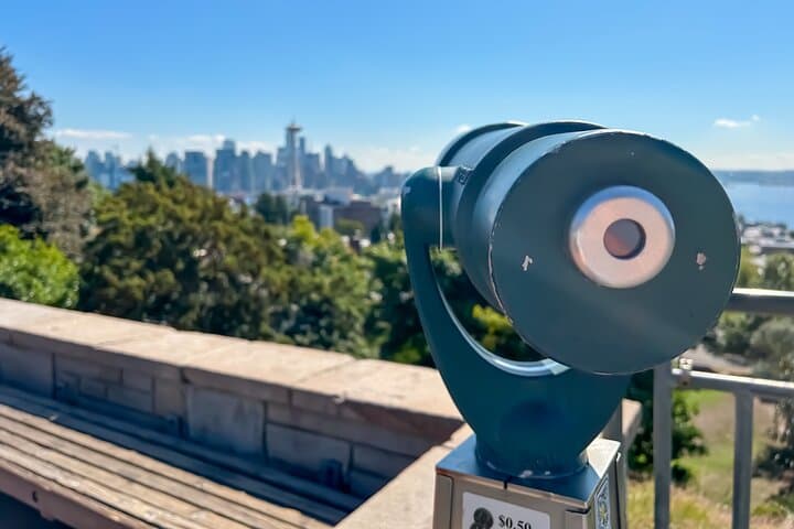 Seattle in One Day: Private Pike Place Market & Space Needle Tour photo 5