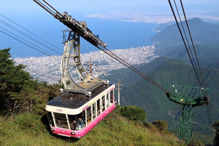 Beppu to Yufuin Private Scenic Tour: Ropeway, Lake Kinrin & Hot Springs photo 6