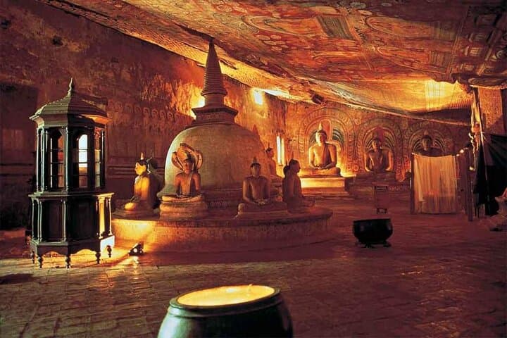 Sigiriya and Dambulla Day Tour from Kalutara — Climb Lion Rock & Dambulla Cave Temple photo 2