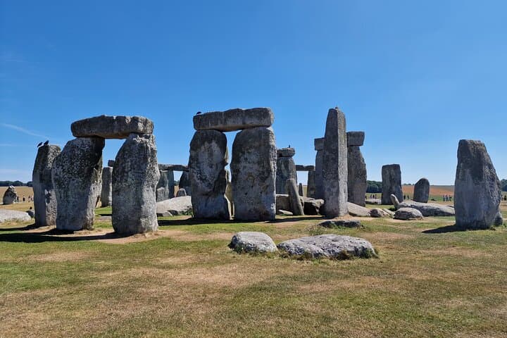 Private Stonehenge Excursion from Southampton – Skip the Crowds and Explore the Ancient Circle photo 6