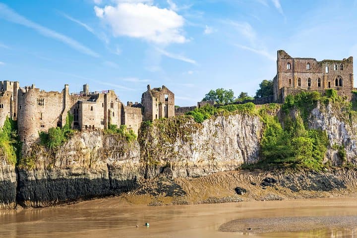 Wye Valley Day Tour from Cardiff: Tintern Abbey, Chepstow Castle & Eagle's Nest Views photo 3