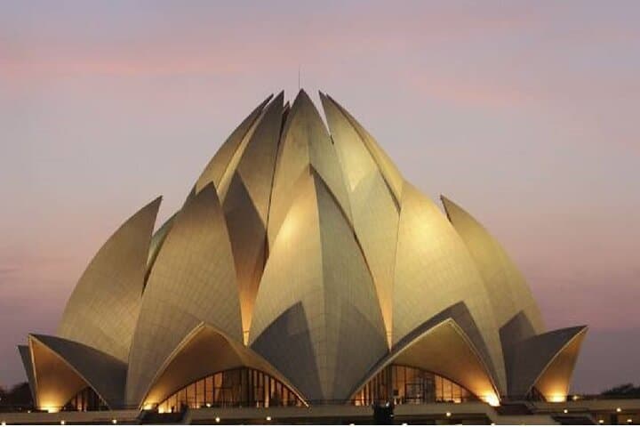Two-Day Delhi Highlights: Heritage, Markets & Modern City Life photo 5