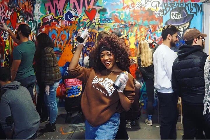 Hands-on Graffiti Workshop in Downtown Los Angeles: Spray Paint Lessons with a Local Artist photo 1