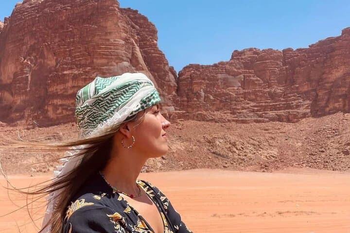 One-Day Wadi Rum Private Guided Tour from the Dead Sea photo 4