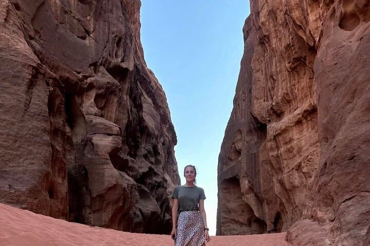 Wadi Rum Private Guided Tour From Aqaba Port — Half-Day Jeep Safari & Sunset