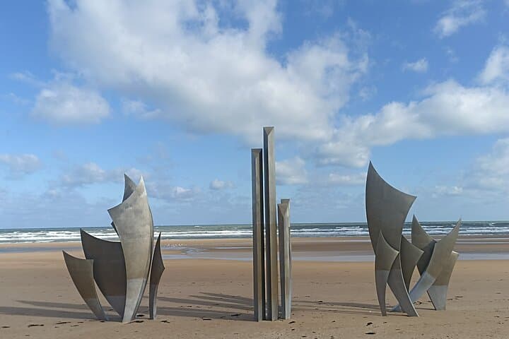 Discover the Historic Normandy D-Day Beaches on a Guided Tour from Paris photo 5