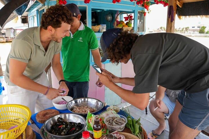 Cai Rang Floating Market Tour and Mekong Cooking Class in Can Tho photo 6
