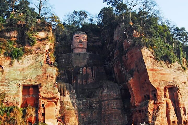 Chengdu to Leshan Giant Buddha and Mount Emei: 2-Day Sunrise & Summit Tour photo 3