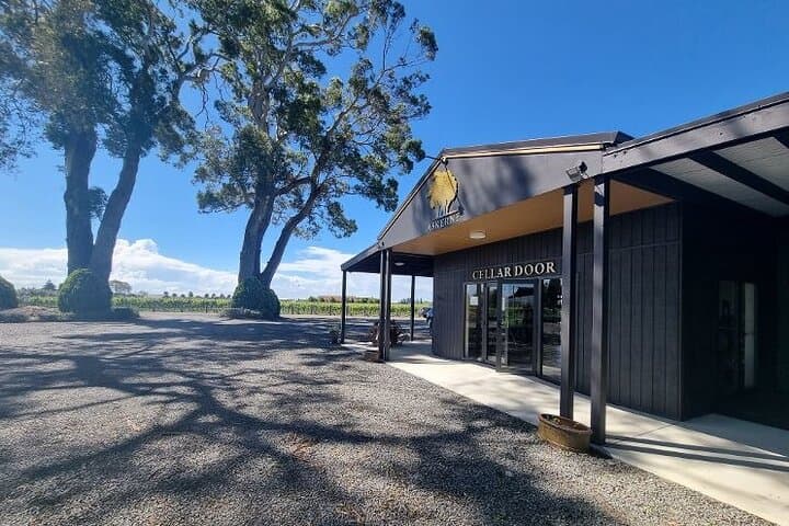 Napier 28km Self-Guided Scenic Winery Cycle - Hawke's Bay Coastal Trail photo 5