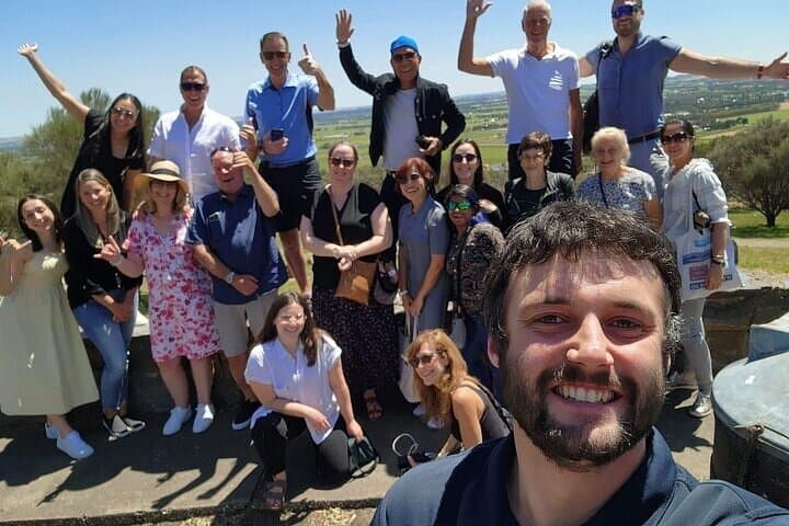 Barossa Valley Day Trip: Wine, Wildlife & Gourmet Lunch from Adelaide