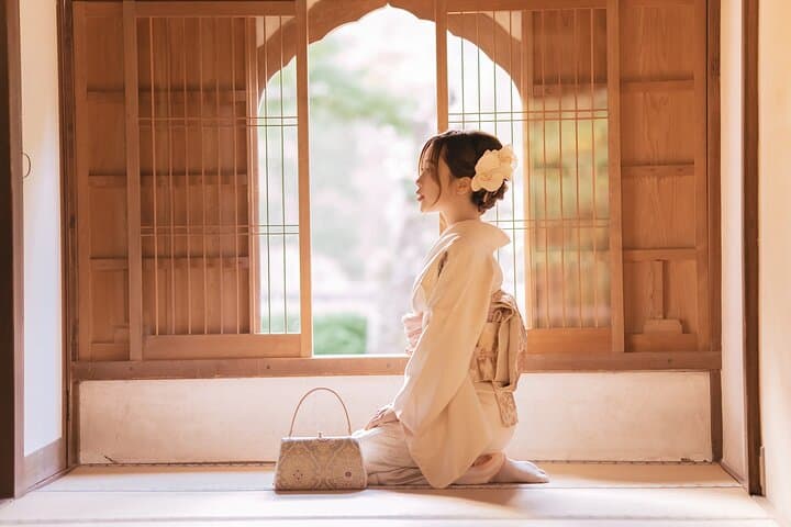 Kimono & Yukata Rental Near Kiyomizu-dera — Full-Day Cultural Dress Experience in Kyoto