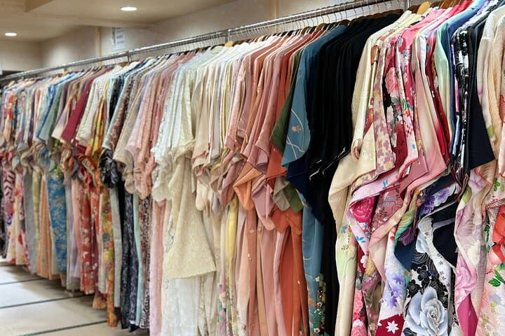 Kimono & Yukata Rental Near Kiyomizu-dera — Full-Day Cultural Dress Experience in Kyoto photo 3