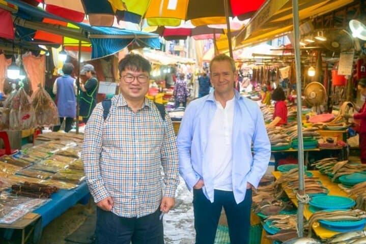 Busan Jagalchi Seafood Tour: Market Walk, Tasting & Hands-On Dinner photo 2