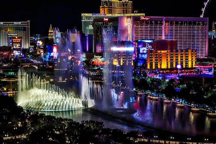Magnificent West 8-Day Tour: Los Angeles to Las Vegas via San Francisco, Yosemite & Antelope Canyon photo 3