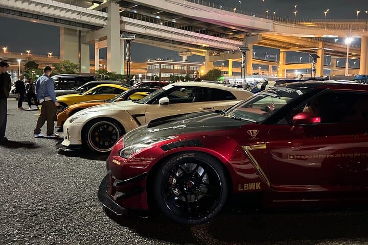 Neon Nights: Tokyo JDM Car Meet Experience at Daikoku PA
