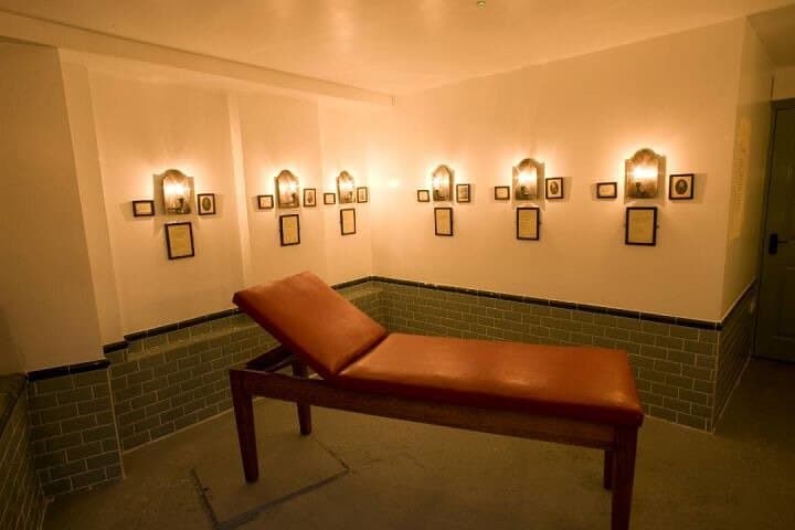 Jack the Ripper Walking Tour & Ripper Museum — Whitechapel Crime Walk photo 5