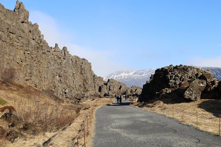 Private Golden Circle Day Tour from Reykjavík: Thingvellir, Geysir & Gullfoss photo 5