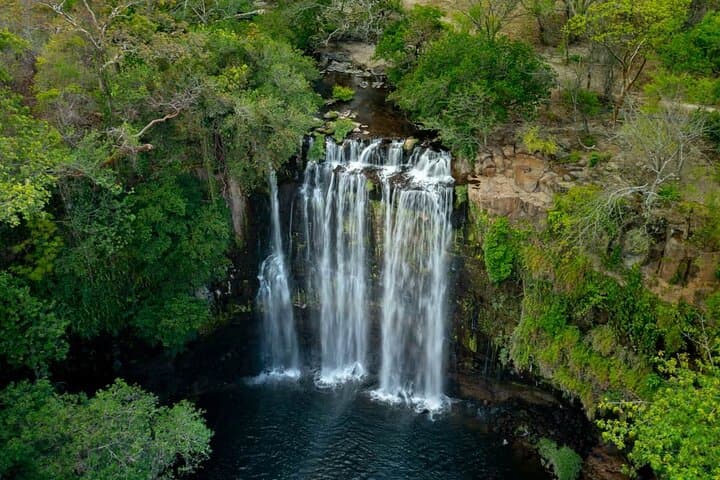 Rio Celeste, Sloth Sanctuary & Llanos de Cortés Waterfall: Tenorio Day Tour photo 2
