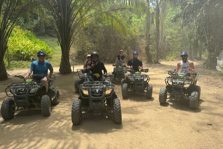 Roatan Wildlife & ATV Adventure: Eco-Park Jungle Trails and Rum Tasting photo 2