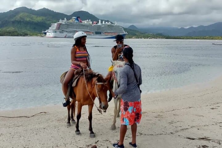 Maimon Bay Horseback Ride: 3-Hour Coastal Trail in Puerto Plata photo 6